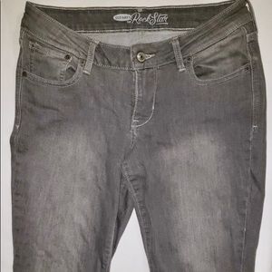 Old Navy Gray Rock Star Jeans Size 6